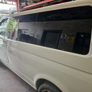 transporter t6 sol arka kelebek camı