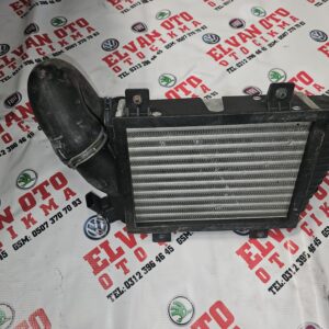 T4 2.5 TDİ ÇIKMA İNTERCOOL RADYATÖRÜ